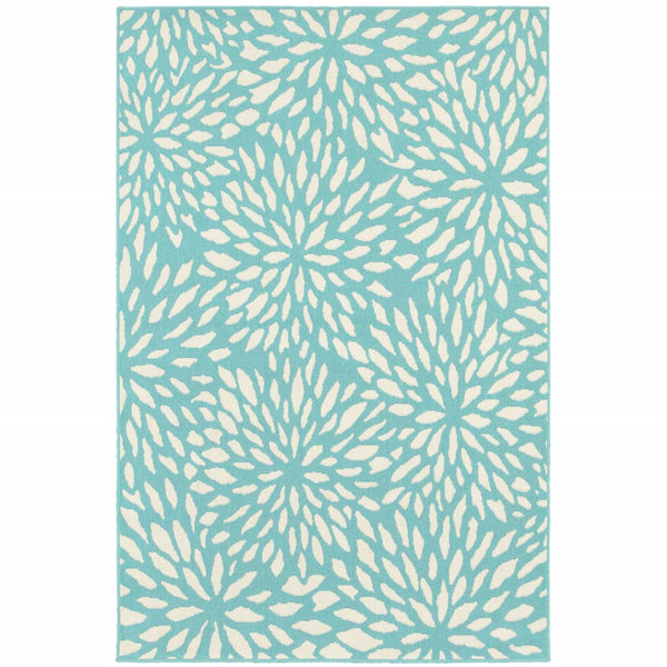 HomeRoots 5' Blue and Ivory Floral Area Rug – Stain Resistant, Durable Design for Indoor and Outdoor Spaces 5'3" x 7'6" 507088