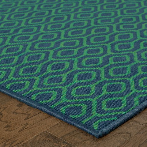 Homeroots 4' X 6' Blue And Green Geometric Stain Resistant Area Rug - Perfect For Indoor & Outdoor Spaces! 3'7" X 5'6" Polypropylene 507095