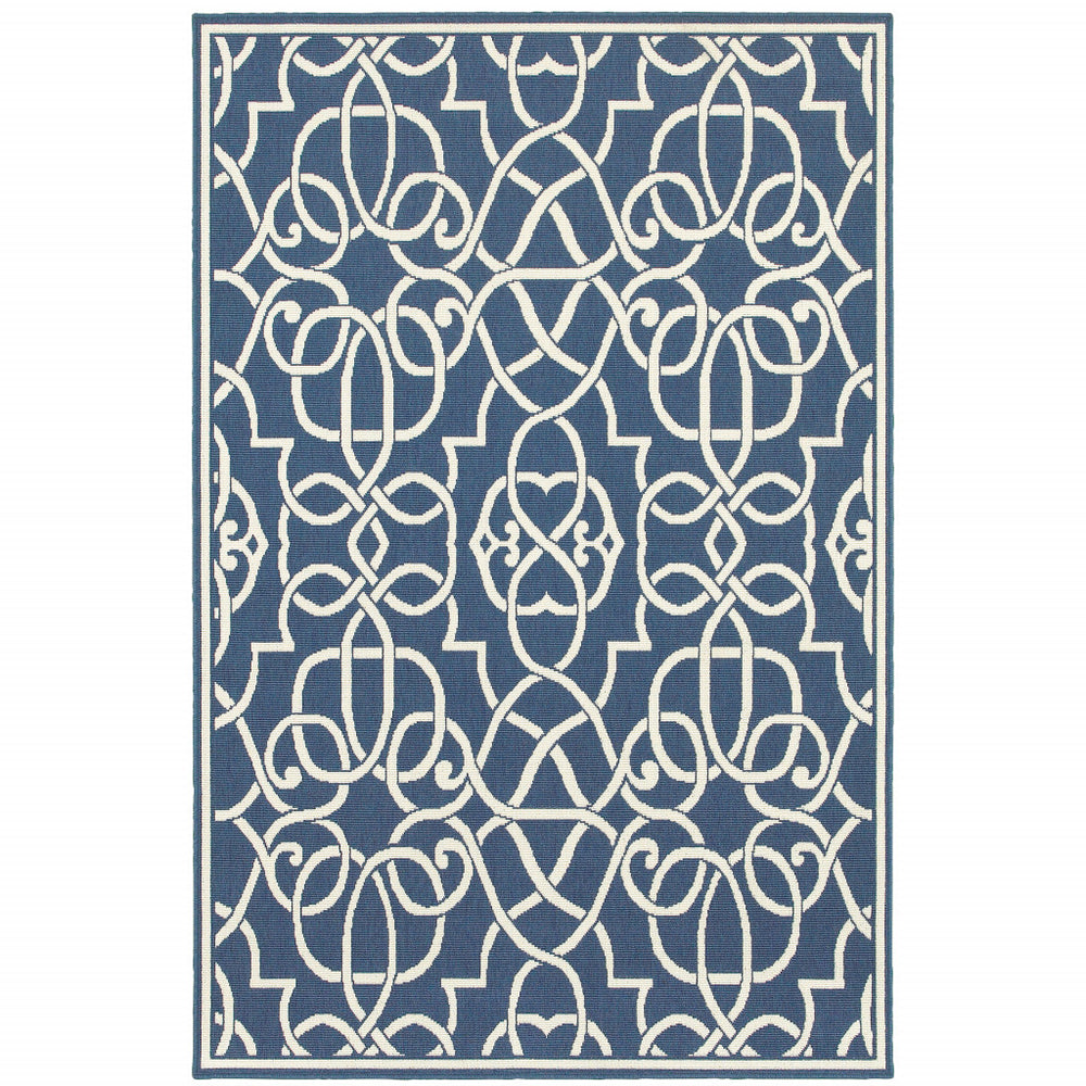 Homeroots 4' Blue And Ivory Geometric Stain Resistant Area Rug - Perfect For Indoor & Outdoor Spaces! 3'7" X 5'6" Polypropylene 507103