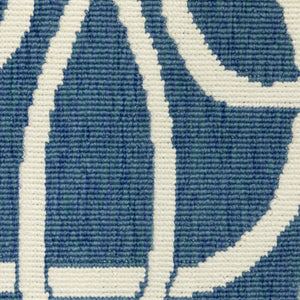 HomeRoots 5' Blue and Ivory Geometric Area Rug – Stain Resistant, Stylish Design for High-Traffic Spaces 5'3" x 7'6" 507104