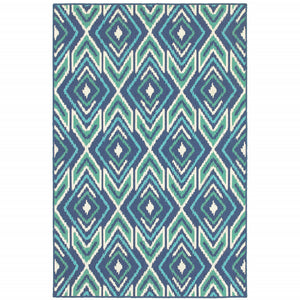 Homeroots 4' Blue And Ivory Geometric Area Rug - Stain Resistant Indoor/Outdoor Design For Kid & Pet Friendly Spaces 3'7" X 5'6" Polypropylene 507111