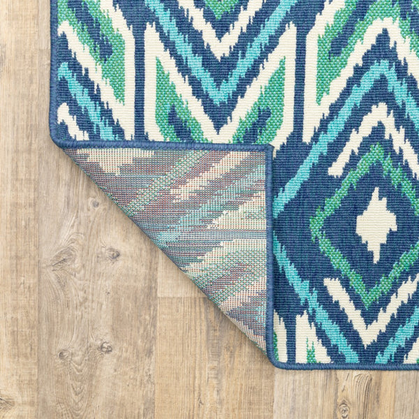 HomeRoots 5' Blue and Ivory Geometric Area Rug - Stain Resistant, Indoor/Outdoor, Perfect for High Traffic Areas 7'10" x 10'10" 507114