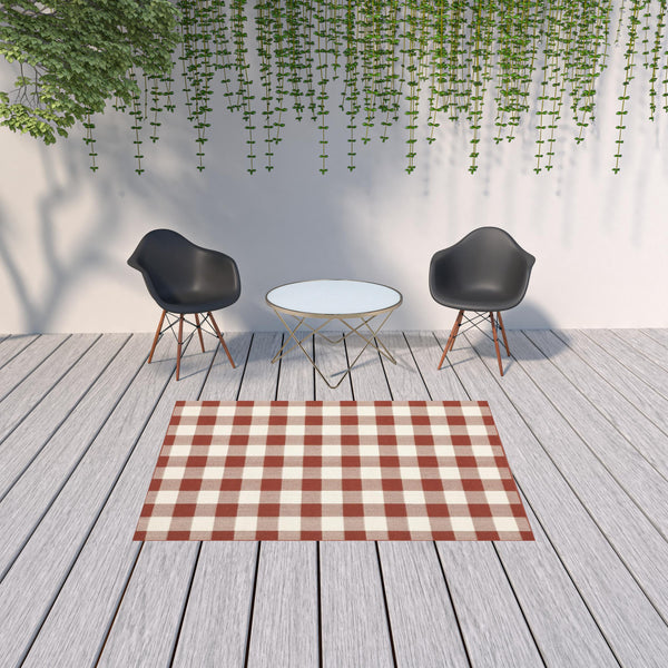 Homeroots 5' X 8' Red And Ivory Geometric Stain Resistant Indoor Outdoor Area Rug Red,Ivory Polypropylene 507128