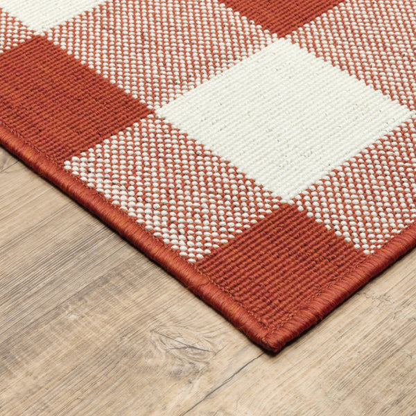HomeRoots 5' Timeless Indoor Outdoor Area Rug - Durable, Stylish Design Perfect for Patios, Kitchens, and More Red/ Ivory 6'7" x 9'6" 507129