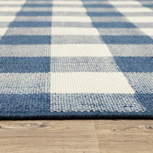 Homeroots 4' Gray And Ivory Geometric Stain-resistant Indoor Outdoor Area Rug For Stylish Living Spaces Blue,Ivory Polypropylene 507135