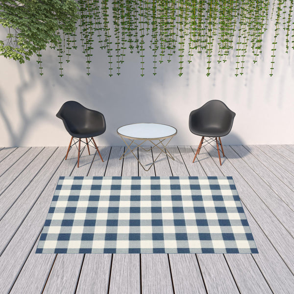 Homeroots 7' X 10' Blue And Ivory Geometric Stain Resistant Indoor Outdoor Area Rug Blue,Ivory Polypropylene 507137