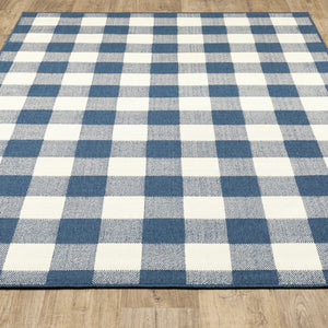 Homeroots 7' X 10' Blue And Ivory Geometric Stain Resistant Indoor Outdoor Area Rug Blue,Ivory Polypropylene 507137