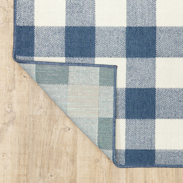 HomeRoots 5' Timeless Indoor Outdoor Area Rug - Durable, Stylish Design Perfect for Patios, Kitchens, and More Blue/ Ivory 7'10" x 10'10" 507138