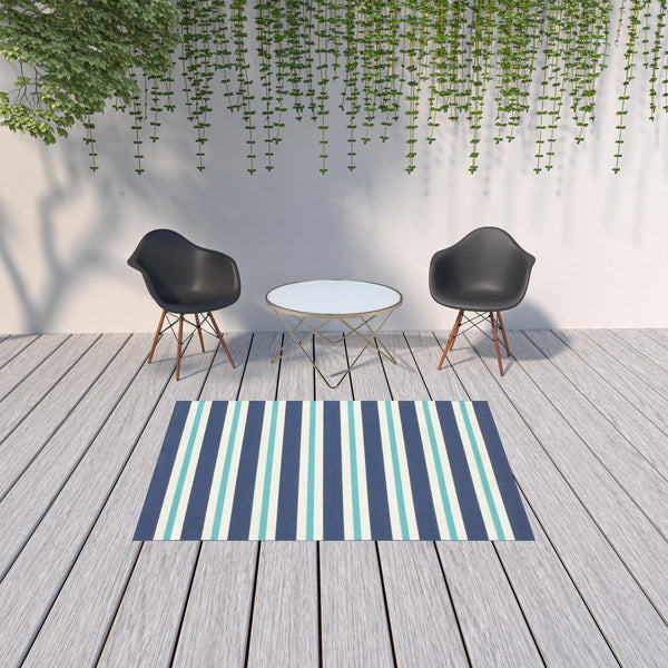 Homeroots 5' X 8' Blue And Ivory Geometric Stain Resistant Indoor Outdoor Area Rug Blue,Ivory Polypropylene 507144