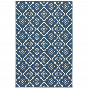 Homeroots 4' Blue And Ivory Floral Stain Resistant Area Rug – Perfect For Indoor & Outdoor Spaces, 4x6 Ft! 3'7" X 5'6" Polypropylene 507159