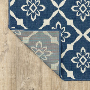 HomeRoots 5' Blue and Ivory Floral Area Rug - Stain Resistant, Durable Design for Indoor and Outdoor Spaces 7'10" x 10'10" 507162