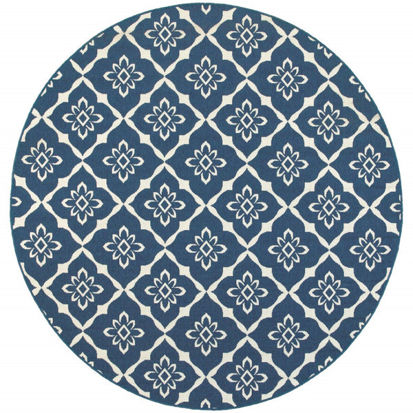 HomeRoots 5' Blue and Ivory Floral Area Rug - Stain Resistant, Durable Design for Indoor and Outdoor Spaces 7'10" Round 507164