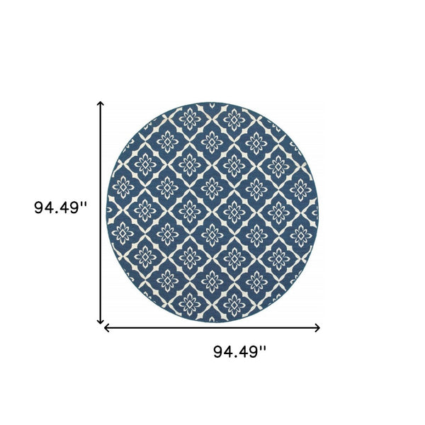 HomeRoots 5' Blue and Ivory Floral Area Rug - Stain Resistant, Durable Design for Indoor and Outdoor Spaces 7'10" Round 507164