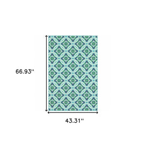 Homeroots 4' Blue And Green Geometric Indoor Outdoor Rug - Stain Resistant, Stylish, And Perfect For Pets! 3'7" X 5'6" Polypropylene 507167