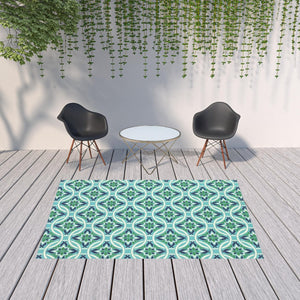 HomeRoots 5' Geometric Indoor/Outdoor Area Rug in Blue and Green - Stain Resistant, Durable, Modern Design 6'7" x 9'6" 507169
