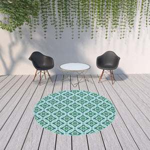 HomeRoots 5' Geometric Indoor/Outdoor Area Rug in Blue and Green - Stain Resistant, Durable, Modern Design 7'10" Round 507172
