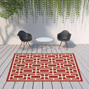 HomeRoots 5' Indoor Outdoor Geometric Area Rug in Red and Ivory - Stain Resistant, Durable, Stylish Design 7'10" x 10'10" 507194