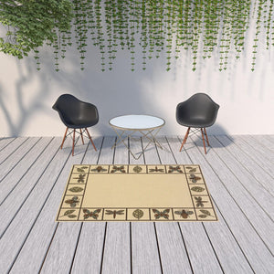 HomeRoots 5' Contemporary Brown and Ivory Abstract Stain-Resistant Area Rug for Indoor and Outdoor Use 5'3" x 7'6" 507201