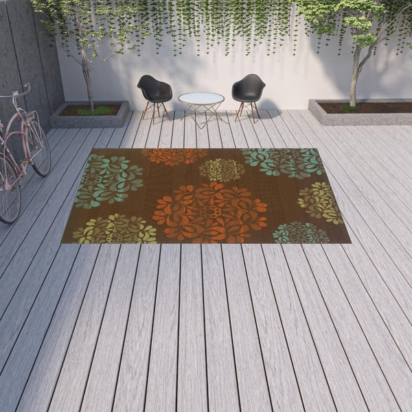 HomeRoots 7' Durable Brown Floral Stain-Resistant Indoor/Outdoor Area Rug for High-Traffic Family Spaces 8'6" x 13' 507240