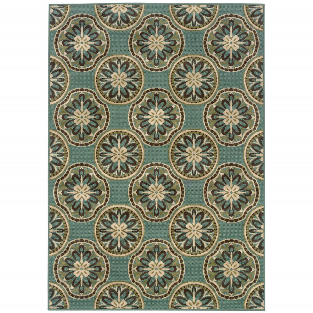 HomeRoots 7' Stylish Stain-Resistant Floral Area Rug for Indoor & Outdoor Use - Perfect for High-Traffic Spaces Blue/ Ivory 5'3" x 7'6" 507255