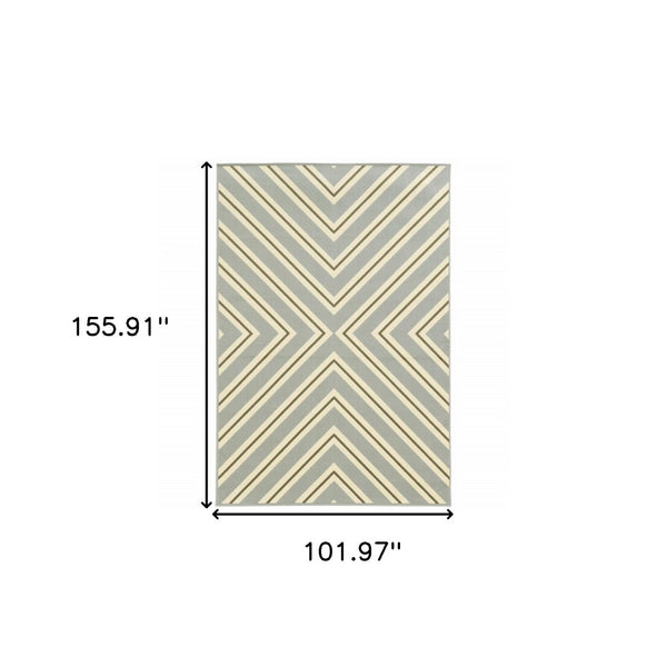 HomeRoots 9' Geometric Gray and Ivory Indoor-Outdoor Area Rug - Stain Resistant, Durable, Easy Maintenance Design 507330