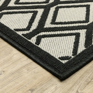 HomeRoots 5' Beige and Black Geometric Area Rug - Stain Resistant, Durable, Perfect for Indoor or Outdoor Use 7'10" x 10' 507486