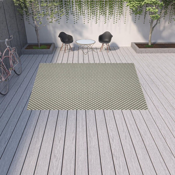 HomeRoots 5' Geometric Beige Area Rug – Durable, Stain Resistant Design for Indoor & Outdoor Spaces, Easy Care 9'10" x 12'10" 507493