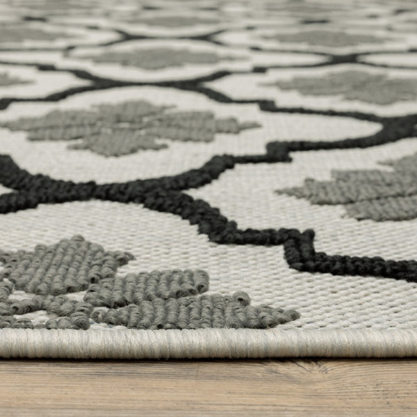 HomeRoots 5' X 7' Beige and Black Geometric Area Rug – Stylish, Stain-Resistant Design for Indoor & Outdoor Spaces 5'3" x 7'3" 507508