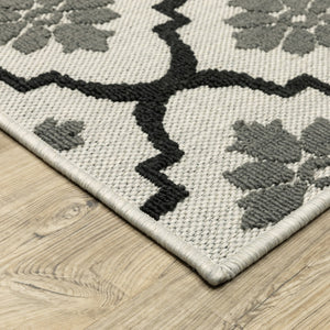 HomeRoots 5' X 7' Beige and Black Geometric Area Rug – Stylish, Stain-Resistant Design for Indoor & Outdoor Spaces 7'10" x 10' 507510