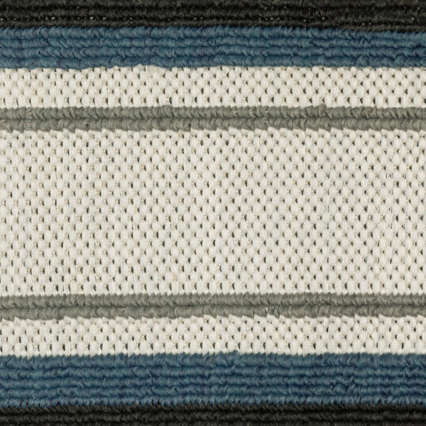 HomeRoots 5' Blue and Beige Geometric Indoor-Outdoor Area Rug – Durable, Stain-Resistant, Easy-Care Design 7'10" x 10' 507522