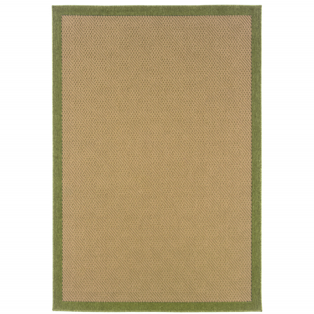 Homeroots 4' X 6' Beige Stain Resistant Area Rug - Perfect For Indoor/Outdoor Use, Stylish & Easy To Clean! Beige,Green Polypropylene 507610