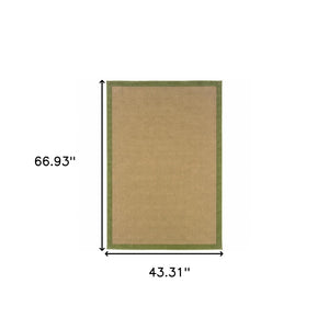Homeroots 4' X 6' Beige Stain Resistant Area Rug - Perfect For Indoor/Outdoor Use, Stylish & Easy To Clean! Beige,Green Polypropylene 507610
