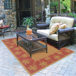 Homeroots 5' X 8' Beige Stain Resistant Indoor Outdoor Area Rug Beige,Red Polypropylene 507620