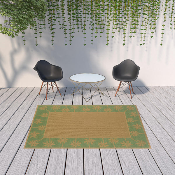 Homeroots 6' X 9' Beige Stain Resistant Indoor Outdoor Area Rug Beige,Green Polypropylene 507639