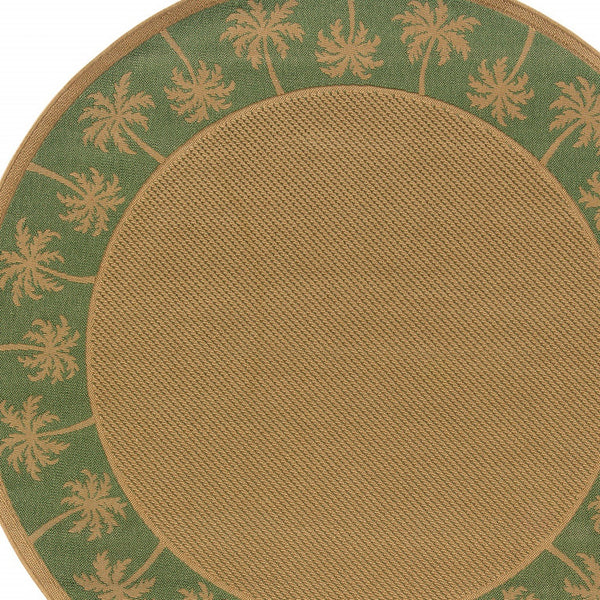 Homeroots 8' X 8' Beige Round Stain Resistant Indoor Outdoor Area Rug Beige,Green Polypropylene 507641