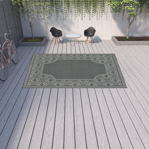Homeroots 9' X 13' Gray And Ivory Stain Resistant Indoor Outdoor Area Rug Grey,Ivory Polypropylene 507692