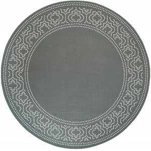 Homeroots 8' X 8' Gray And Ivory Round Stain Resistant Indoor Outdoor Area Rug Grey,Ivory Polypropylene 507693