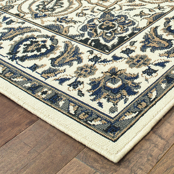 Homeroots 5' X 8' Ivory And Blue Oriental Stain Resistant Indoor Outdoor Area Rug  Polypropylene 507698