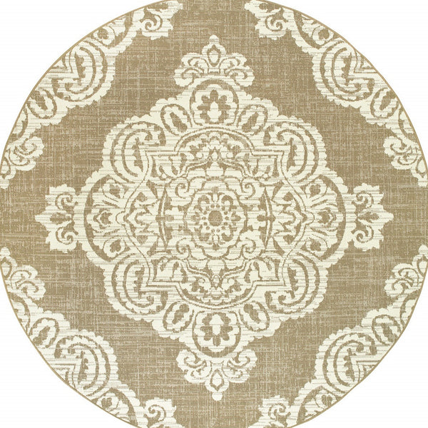Homeroots 8' X 8' Tan Round Oriental Stain Resistant Indoor Outdoor Area Rug Tan,Ivory Polypropylene 507729