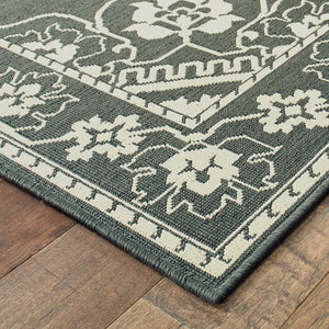HomeRoots 5' X 8' Elegant Oriental Area Rug - Stain Resistant for Indoor & Outdoor Use, Easy Maintenance Grey/ Ivory 7'10" x 10'10" 507745