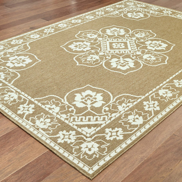 HomeRoots 5' X 8' Elegant Oriental Area Rug - Stain Resistant for Indoor & Outdoor Use, Easy Maintenance Tan/ Ivory 5'3" x 7'6" 507752