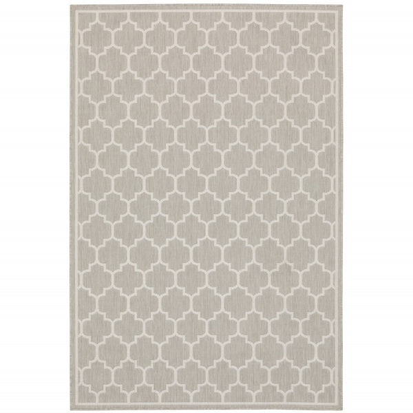HomeRoots 7' Gray and Ivory Geometric Area Rug – Stain, Water, and Fade Resistant for Indoor & Outdoor Spaces 9'10" x 12'10" 507762