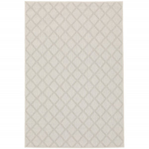 HomeRoots 7' Modern Geometric Gray and Ivory Area Rug - Stain Resistant Indoor Outdoor Design for Versatile Style 9'10" x 12'10" 507786