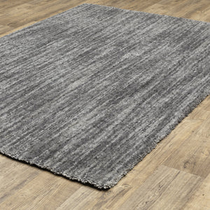 Homeroots 4' X 6' Grey Shag Power Loom Stain Resistant Area Rug Grey Polyester 507838