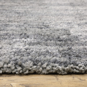 Homeroots 7' X 10' Gray Shag Power Loom Area Rug Grey Polyester 507840