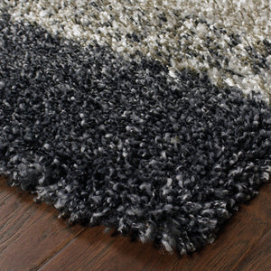 HomeRoots 2' Modern Geometric Charcoal Silver Shag Runner Rug - Durable, Stain-Resistant for High-Traffic Areas 4' X 6' 507872