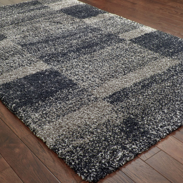 HomeRoots 2' Modern Geometric Charcoal Silver Shag Runner Rug - Durable, Stain-Resistant for High-Traffic Areas 4' X 6' 507872