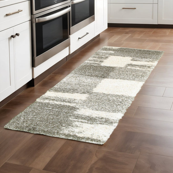 HomeRoots 2' Geometric Shag Runner Rug in Gray and Ivory for Modern Hallways, Durable and Stylish Design 2'3" x 7'6" 507878