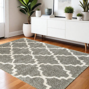 HomeRoots 2' Transform Your Space with a Cozy Geometric Shag Runner Rug - Stain-Resistant & Stylish Design 4' X 6' Rectangle 507893