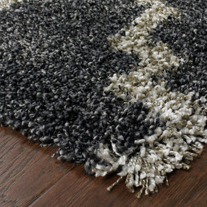 Homeroots 4' X 6' Charcoal And Grey Geometric Shag Power Loom Stain Resistant Area Rug Charcoal,Grey Polypropylene 507901